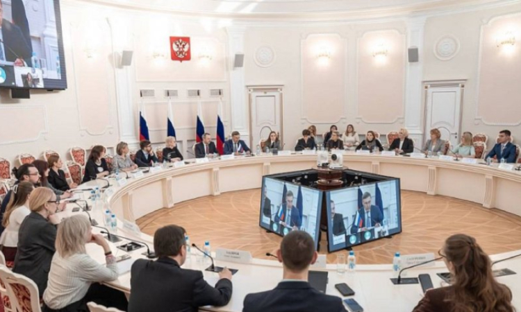 © пресс-служба Минобрнауки РФ